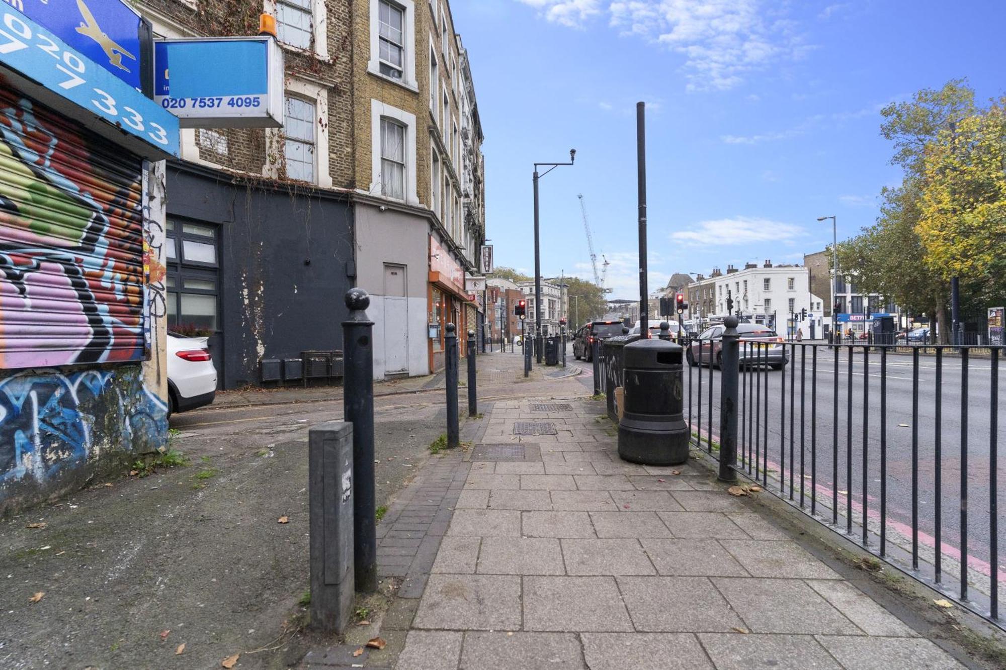 Affordable One Bedroom & In Apartament *