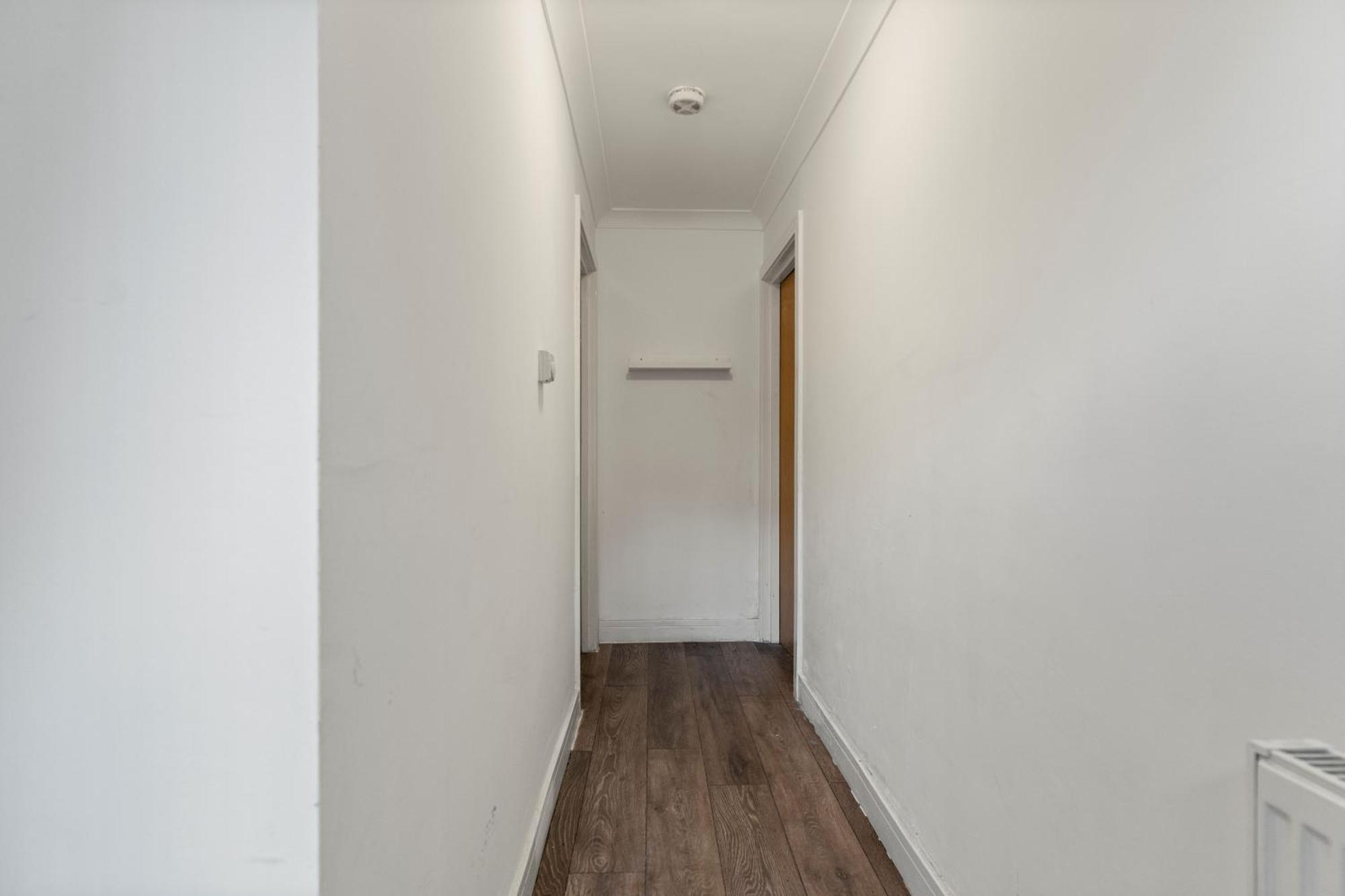 Affordable One Bedroom & In Apartament Londra