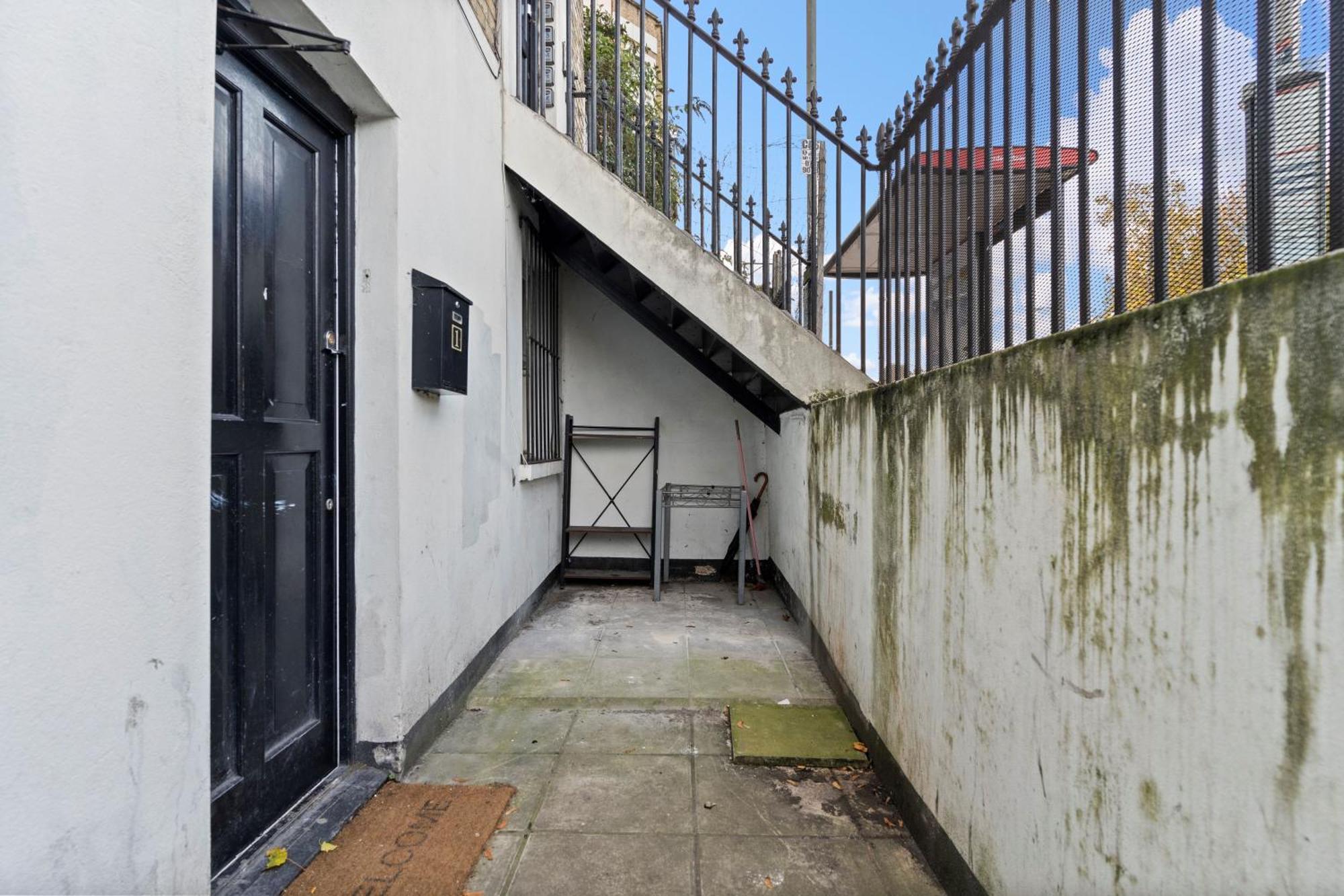 Apartament Affordable One Bedroom & In Londra